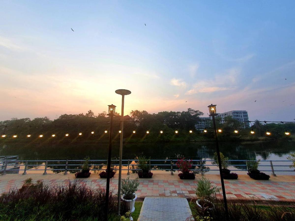 Usabai Riverside Boutique Hotel Chanthaburi Ngoại thất bức ảnh