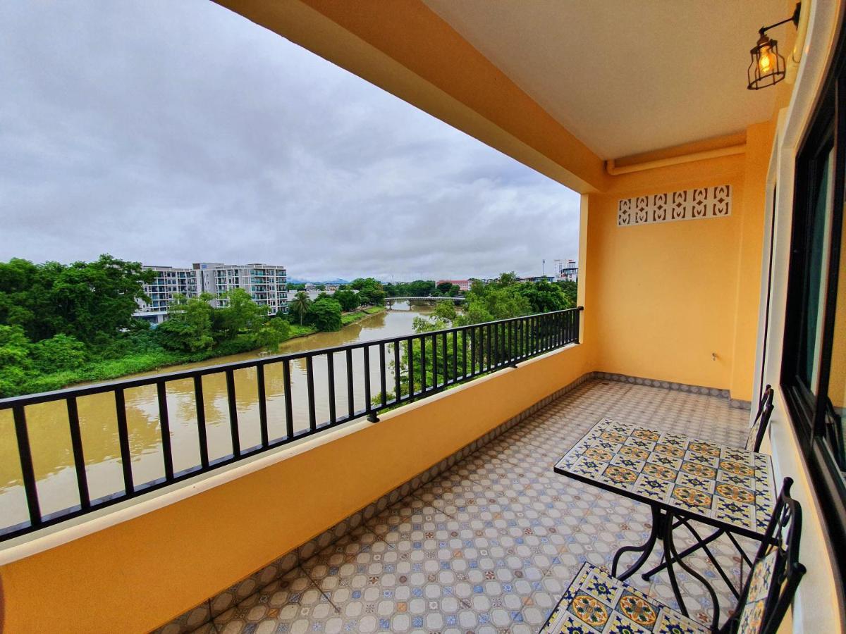 Usabai Riverside Boutique Hotel Chanthaburi Ngoại thất bức ảnh