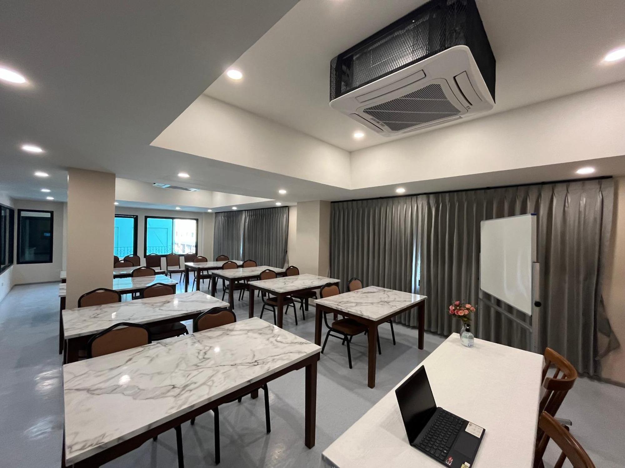 Usabai Riverside Boutique Hotel Chanthaburi Ngoại thất bức ảnh